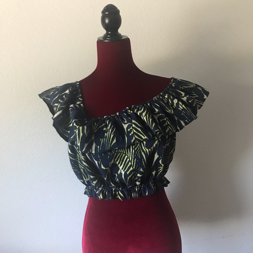 Zara L Crop Top Ruffles Off Shoulder - Picture 4 of 9